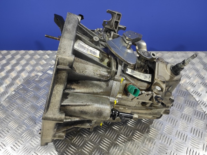 Recambio de caja cambios para renault megane ii berlina 3p 1.5 dci diesel referencia OEM IAM TL4A001  