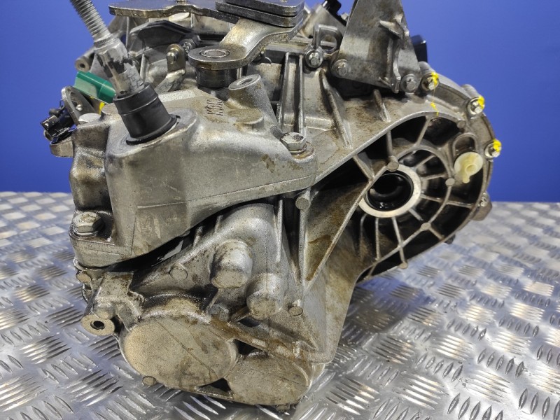 Recambio de caja cambios para renault megane ii berlina 3p 1.5 dci diesel referencia OEM IAM TL4A001  