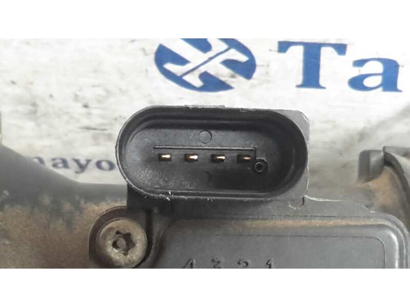 Recambio de caudalimetro para volkswagen golf iv variant (1j5) highline referencia OEM IAM 06A906461B  