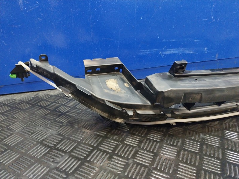Recambio de panel frontal para land rover discovery sport referencia OEM IAM FK7217E778AD  FK7217E778BC
