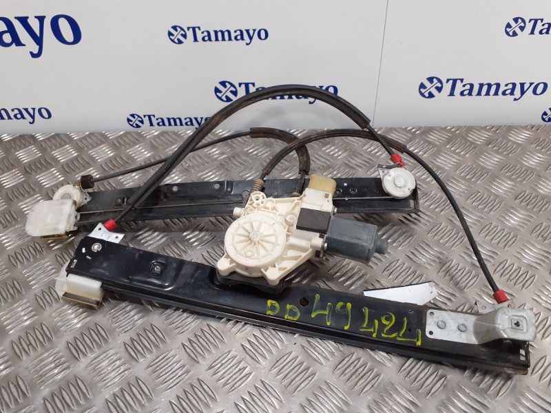 Recambio de elevalunas delantero derecho para ford mondeo ber. (ca2) referencia OEM IAM 6M2114553B  0130822286