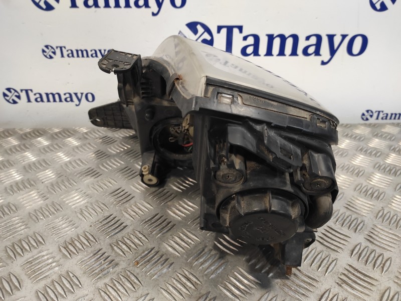 Recambio de faro derecho para ssangyong rexton 2.9 turbodiesel cat referencia OEM IAM   