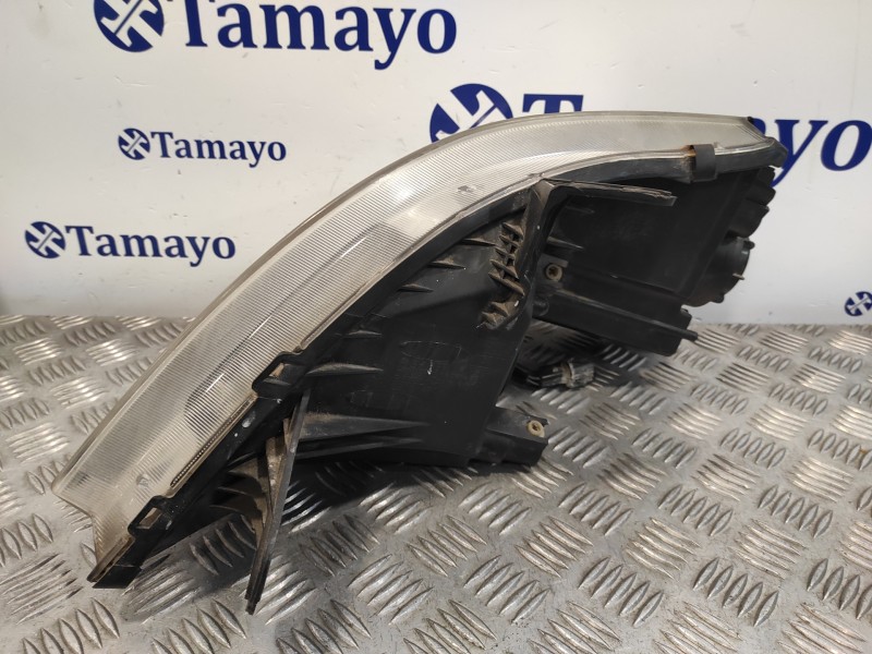 Recambio de faro derecho para ssangyong rexton 2.9 turbodiesel cat referencia OEM IAM   