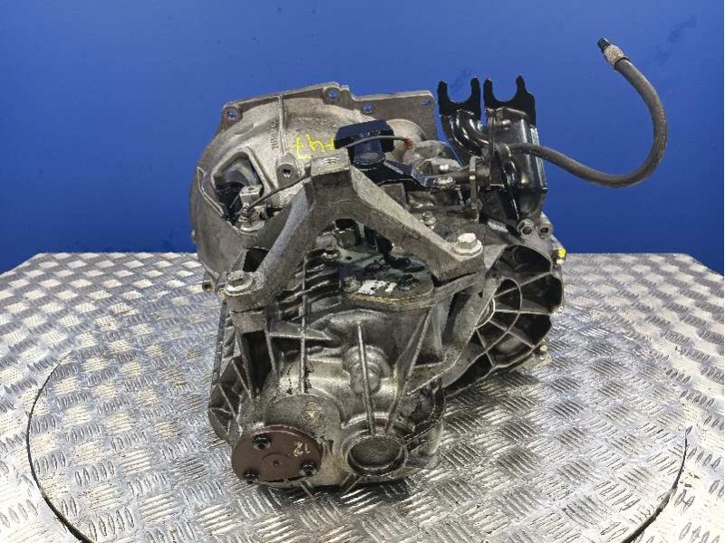 Recambio de caja cambios para ford focus berlina (cap) referencia OEM IAM 3M5R7002YG  