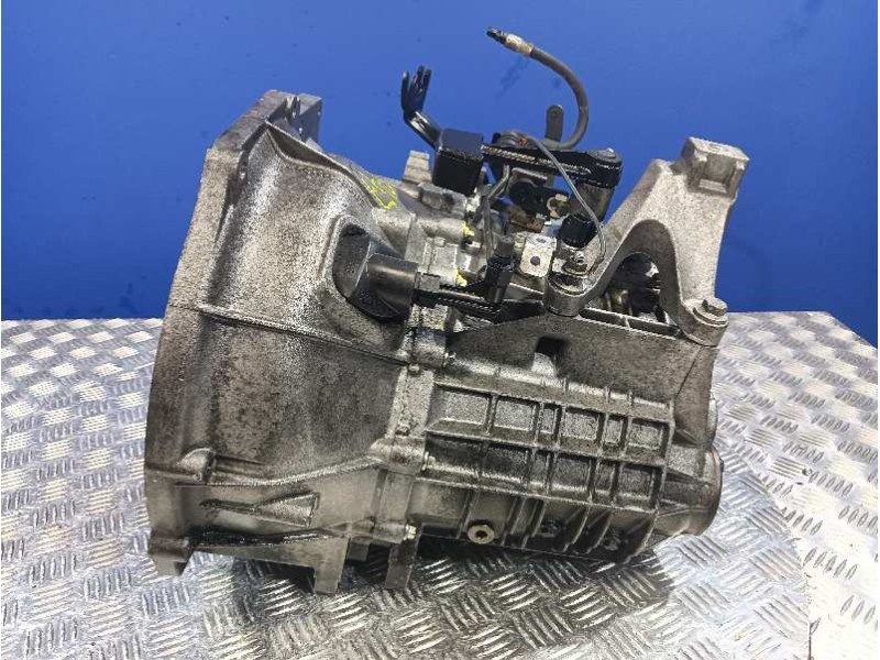 Recambio de caja cambios para ford focus berlina (cap) referencia OEM IAM 3M5R7002YG  