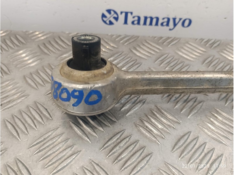 Recambio de brazo suspension inferior delantero derecho para bmw serie 1 berlina (e81/e87) referencia OEM IAM 31126763700R  