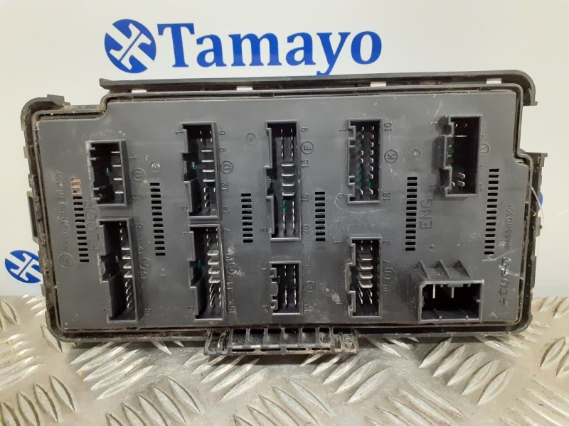 Recambio de caja reles / fusibles para ssangyong kyron 2.0 referencia OEM IAM PA66TD30  