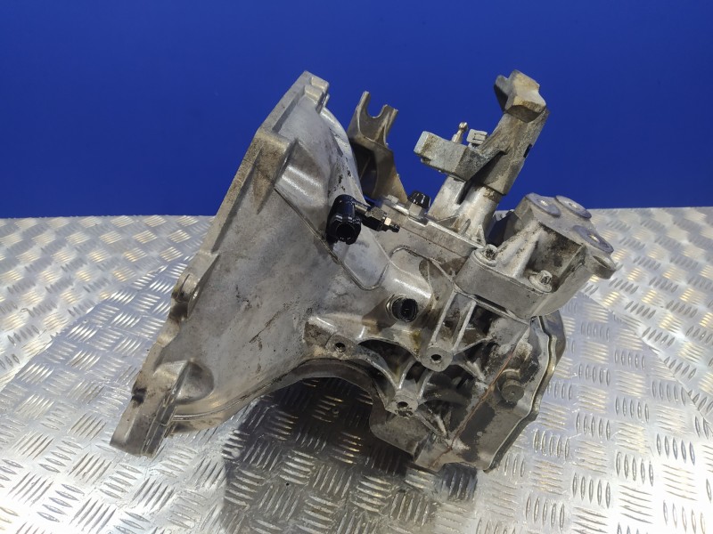 Recambio de caja cambios para opel vectra c berlina 1.8 16v referencia OEM IAM 55355489  649354685