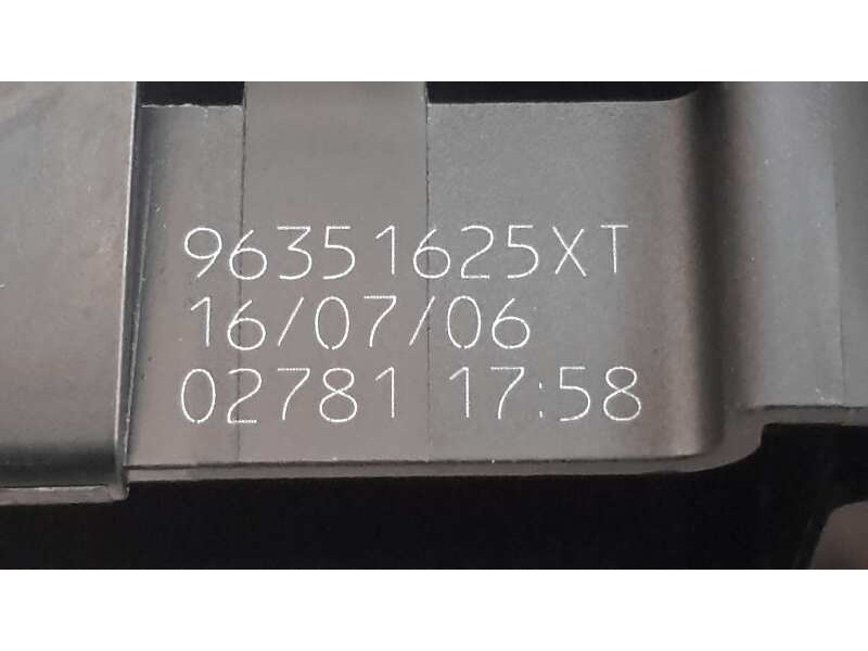 Recambio de mando elevalunas delantero derecho para peugeot 307 break/sw (s2) 1.6 16v cat referencia OEM IAM   