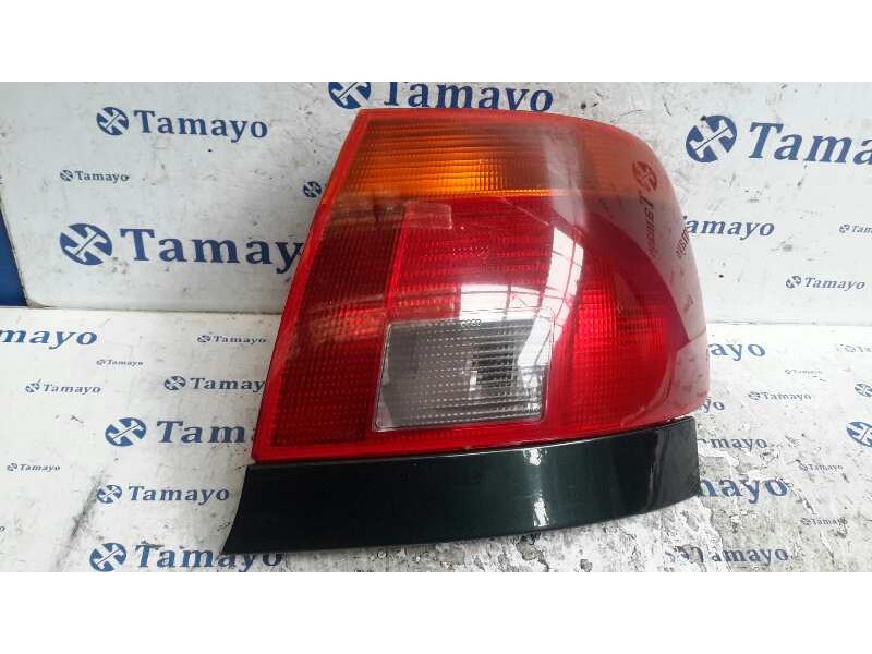 Recambio de piloto trasero derecho para audi a4 berlina (b5) 1.9 tdi referencia OEM IAM   