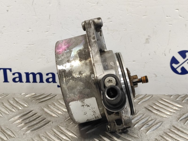 Recambio de depresor freno / bomba vacio para audi a6 avant (4f2) referencia OEM IAM 057145100AE  359470090610000