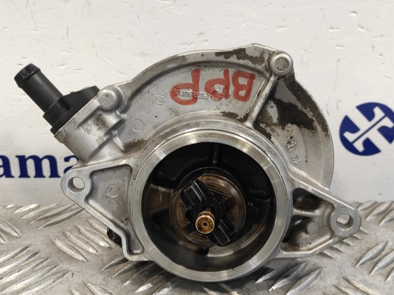 Recambio de depresor freno / bomba vacio para audi a6 avant (4f2) referencia OEM IAM 057145100AE  359470090610000