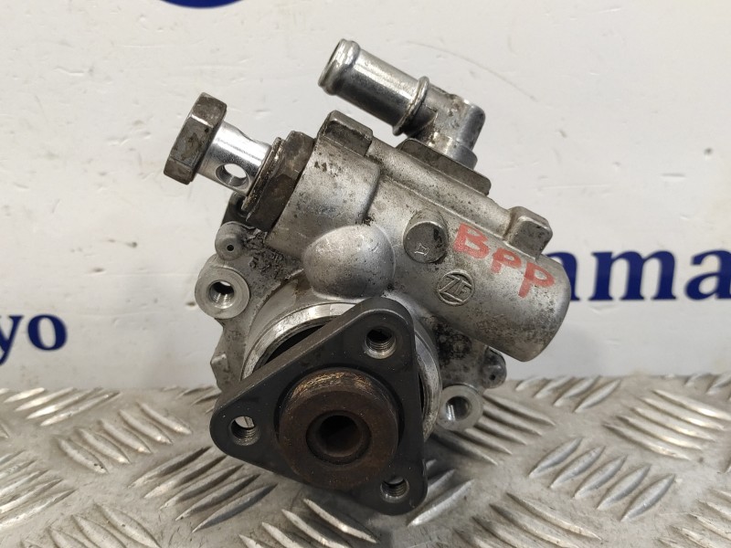 Recambio de bomba direccion para audi a6 avant (4f2) referencia OEM IAM 4F0145155A  