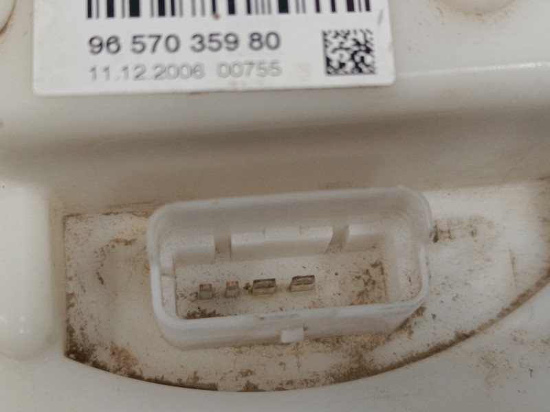 Recambio de aforador para peugeot 207 1.4 referencia OEM IAM 9657035980  