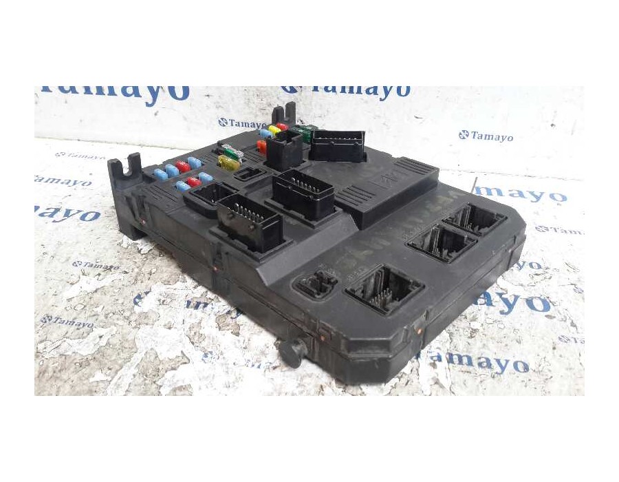 Recambio de caja reles / fusibles para citroën xsara picasso 2.0 hdi cat (rhy / dw10td) referencia OEM IAM   