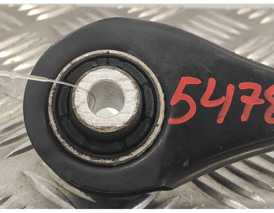 Recambio de tirante trasero derecho para audi a3 sportback (8va) 2.0 16v tdi referencia OEM IAM 5Q0501529C  