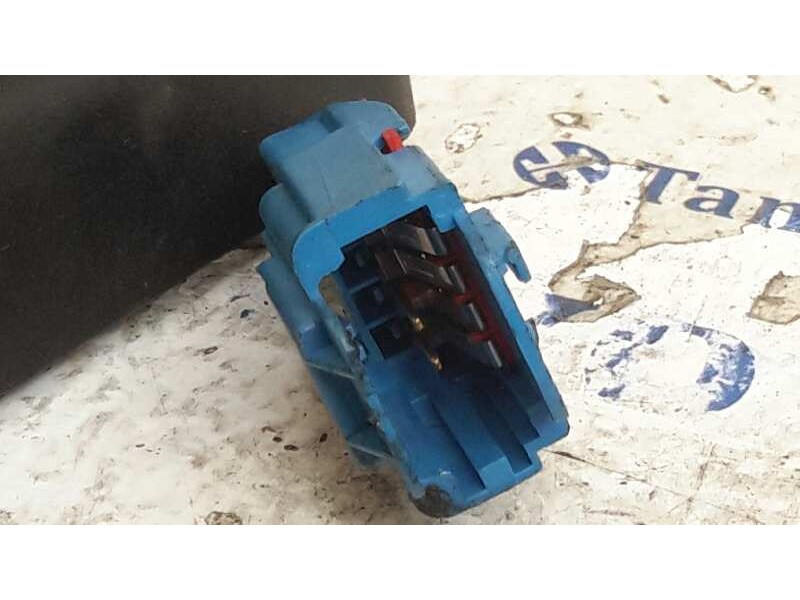 Recambio de pretensor airbag derecho para citroën c3 1.1 referencia OEM IAM 9639873877  
