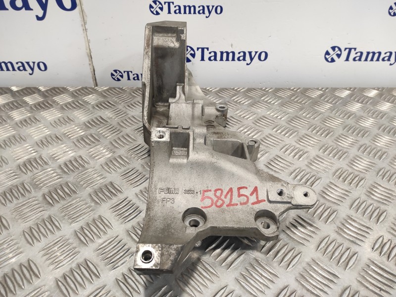 Recambio de soporte alternador para seat toledo (kg3) referencia OEM IAM 03L903143Q  