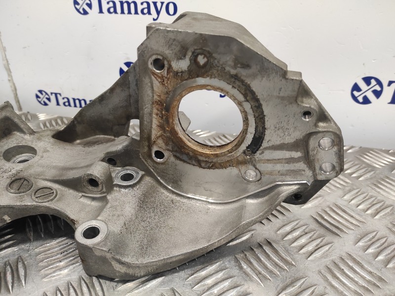 Recambio de soporte alternador para seat toledo (kg3) referencia OEM IAM 03L903143Q  