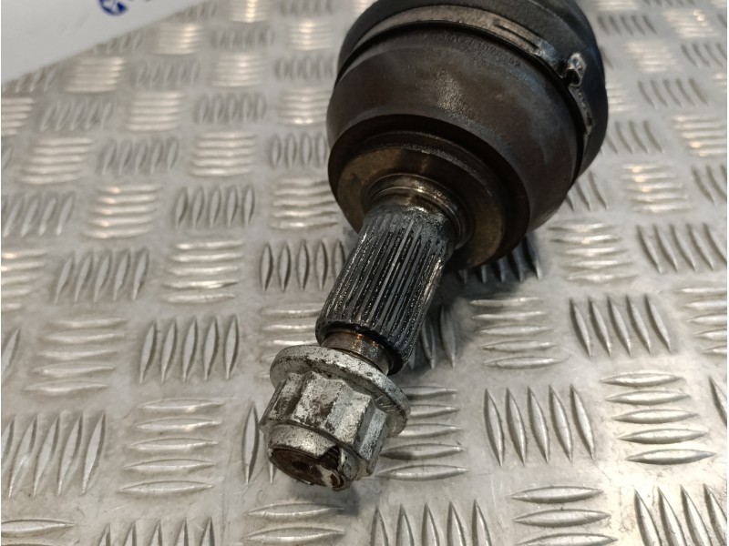 Recambio de transmision delantera izquierda para audi q7 (4l) 3.0 v6 24v tdi referencia OEM IAM 7L0407271E  