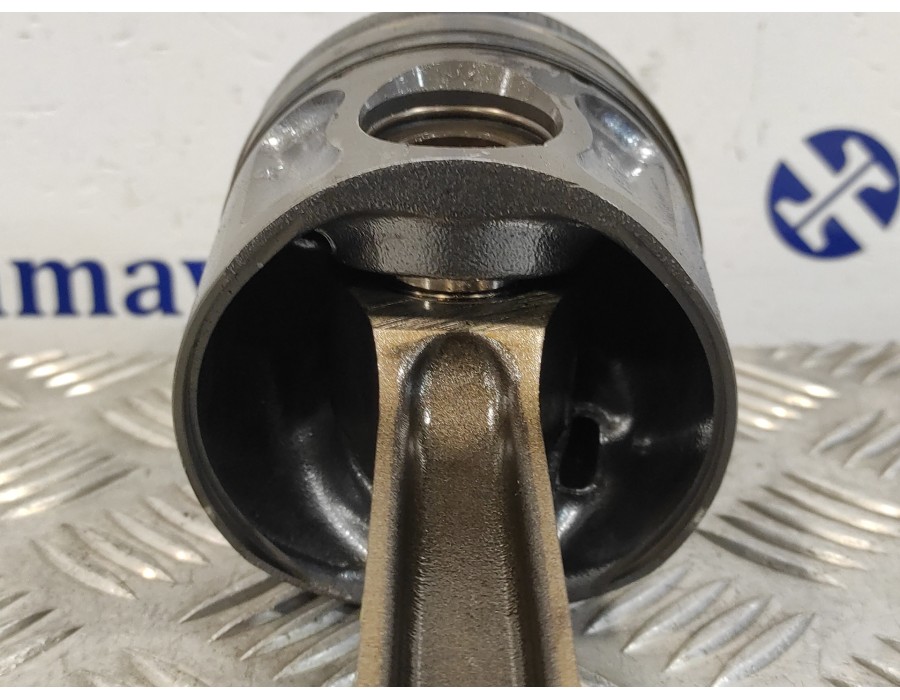 Recambio de biela para peugeot boxer caja cerr.techo sobreelev.(bat.4035)(335/440)(2007 => referencia OEM IAM 9C1Q5110AA  
