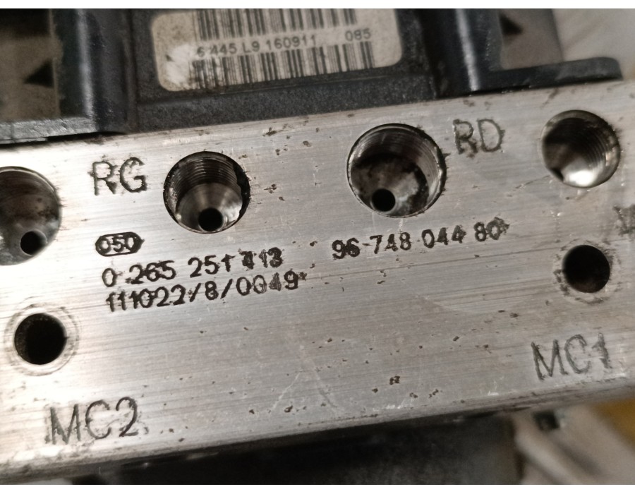 Recambio de abs para citroën c5 berlina 1.6 hdi fap referencia OEM IAM 9674804480 0265951416 0265251413