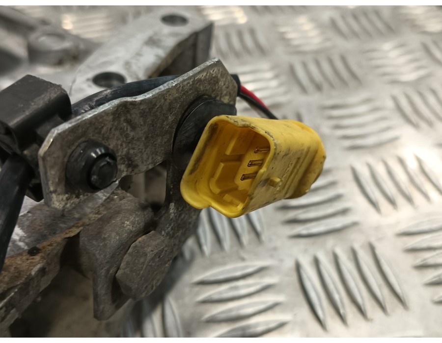 Recambio de sobrecarter para peugeot boxer caja cerr.techo sobreelev.(bat.4035)(335/440)(2007 => referencia OEM IAM 8CIQ6U004AA 