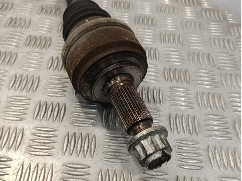 Recambio de transmision trasera derecha para audi q7 (4l) 3.0 v6 24v tdi referencia OEM IAM 7L8501201  