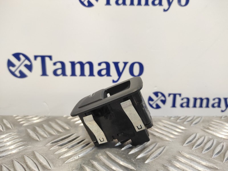 Recambio de mando elevalunas trasero izquierdo para chrysler grand voyager 2.8 crd cat referencia OEM IAM 10019242  04602927AA
