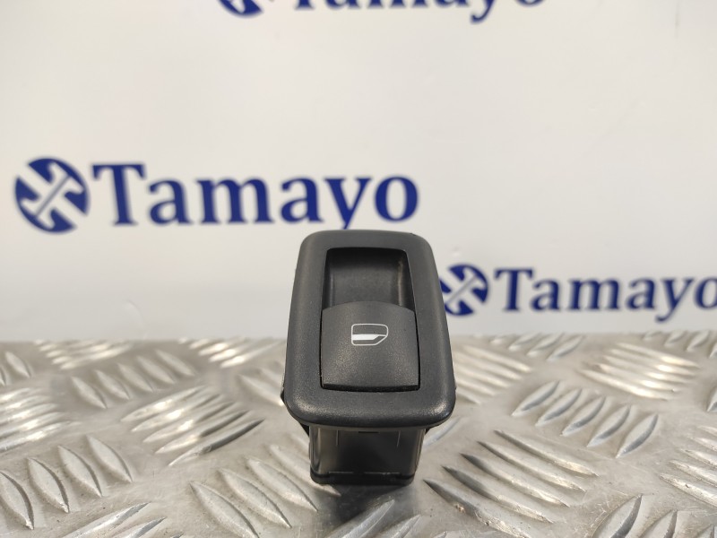 Recambio de mando elevalunas trasero izquierdo para chrysler grand voyager 2.8 crd cat referencia OEM IAM 10019242  04602927AA