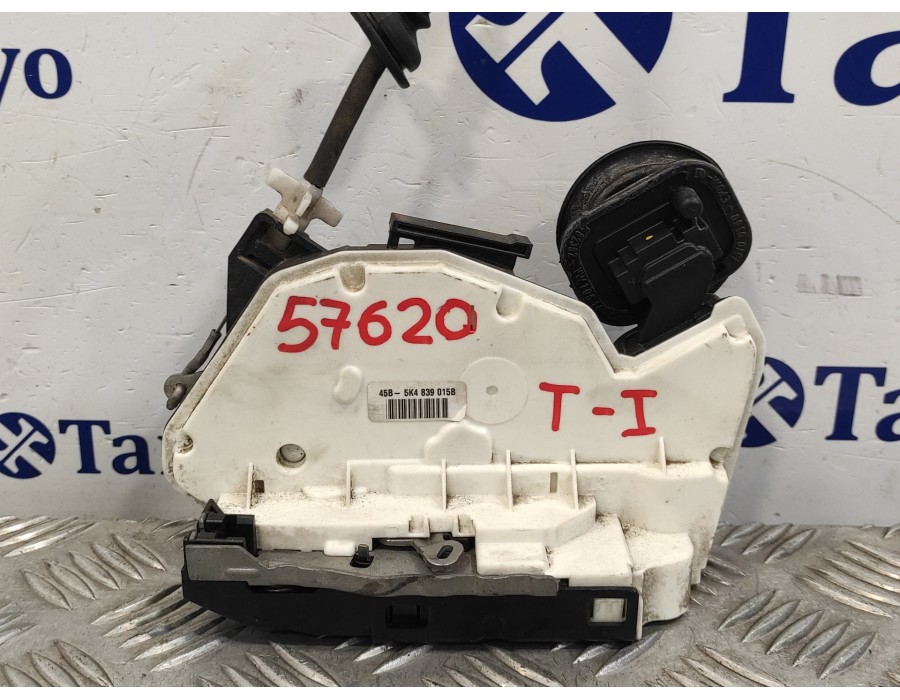 Recambio de cerradura puerta trasera izquierda para volkswagen golf vi (5k1) 1.6 tdi dpf referencia OEM IAM 5K4839015B  