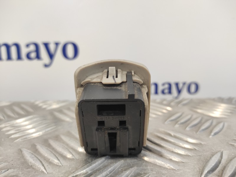 Recambio de interruptor para chrysler grand voyager 2.8 crd cat referencia OEM IAM 1ES32ES3AB  28118979