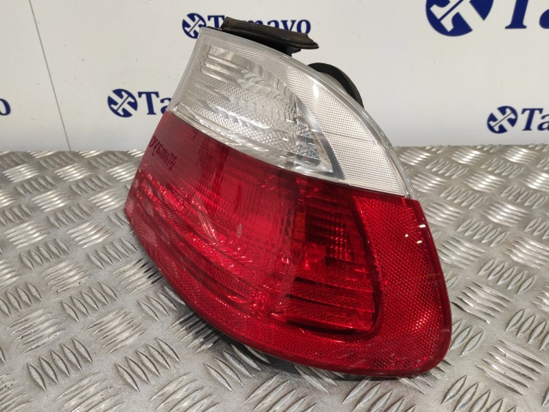 Recambio de piloto trasero derecho para bmw serie 3 coupe (e46) referencia OEM IAM 8383826  
