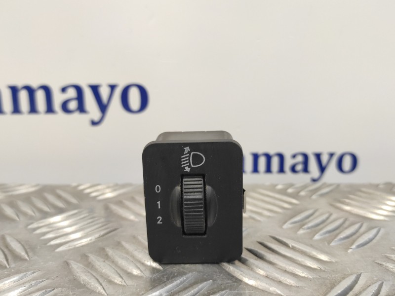 Recambio de mando luces para chrysler grand voyager 2.8 crd cat referencia OEM IAM 04602836AE  