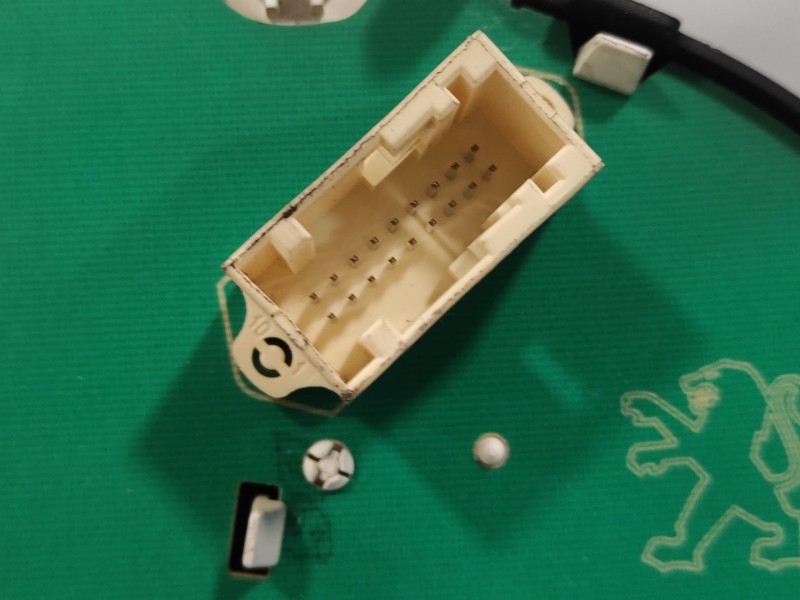 Recambio de cuadro instrumentos para citroën c3 1.4 hdi referencia OEM IAM 96665882XT A2C53385740 A2C53366301