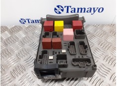 Recambio de caja reles / fusibles para renault espace iv (jk0) 3.0 v6 dci turbodiesel cat referencia OEM IAM 8200447435A  558832