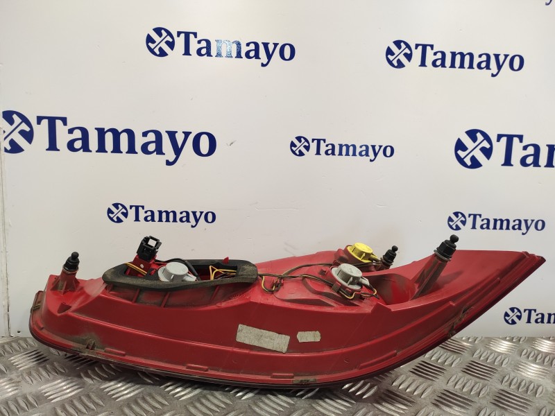 Recambio de piloto trasero derecho para audi q7 (4l) 3.0 v6 24v tdi referencia OEM IAM 273302  