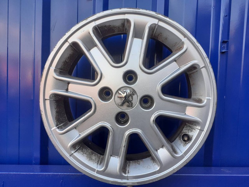 Recambio de llanta para peugeot 1007 1.6 16v cat referencia OEM IAM ANTILOPE  