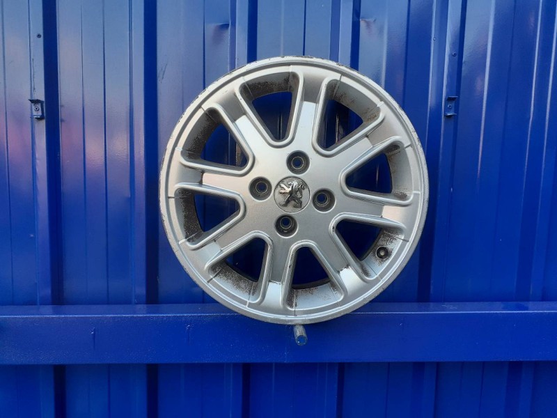 Recambio de llanta para peugeot 1007 1.6 16v cat referencia OEM IAM ANTILOPE  