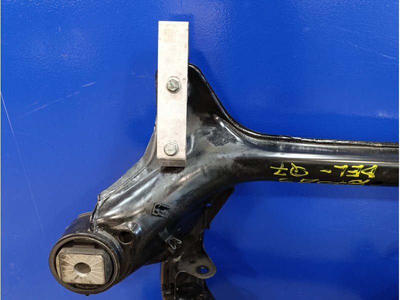 Recambio de puente delantero para audi q7 (4l) 3.0 v6 24v tdi referencia OEM IAM 7L0400025  