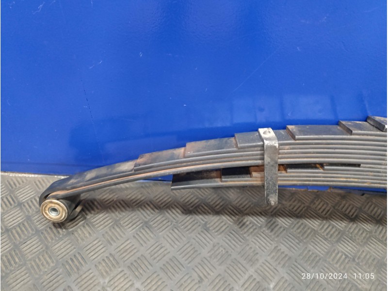 Recambio de ballesta trasera para iveco daily pr einzelkabine 35 c... radstand 3750 referencia OEM IAM   