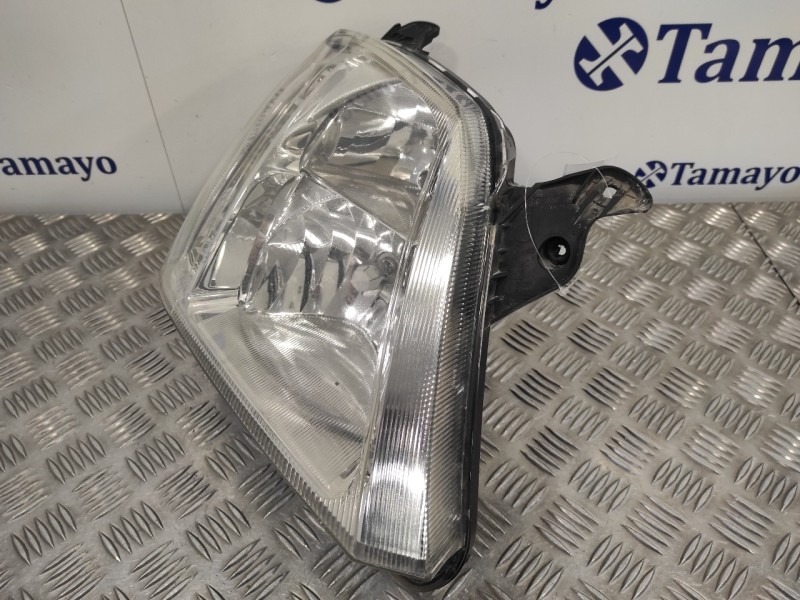 Recambio de faro derecho para opel meriva 1.7 16v cdti referencia OEM IAM 93321052  