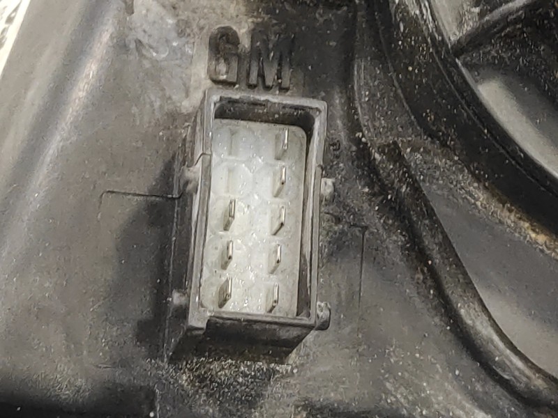 Recambio de faro derecho para opel meriva 1.7 16v cdti referencia OEM IAM 93321052  