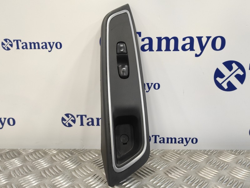 Recambio de mando elevalunas delantero derecho para nissan micra v (k14) 1.0 12v cat referencia OEM IAM   