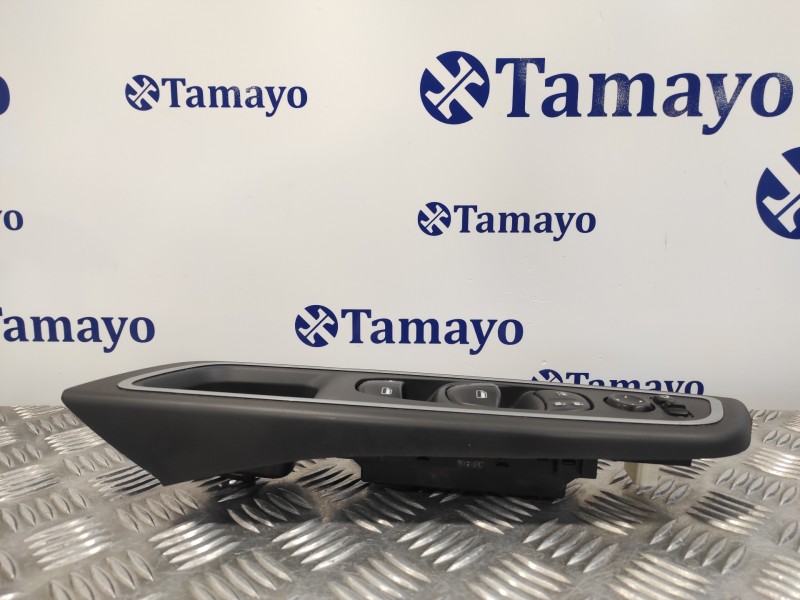 Recambio de mando elevalunas delantero izquierdo para nissan micra v (k14) 1.0 12v cat referencia OEM IAM   