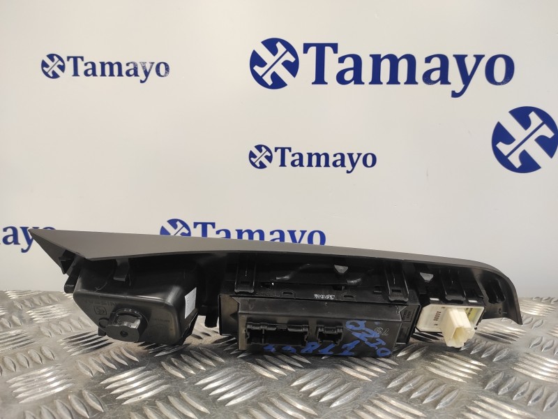 Recambio de mando elevalunas delantero izquierdo para nissan micra v (k14) 1.0 12v cat referencia OEM IAM   