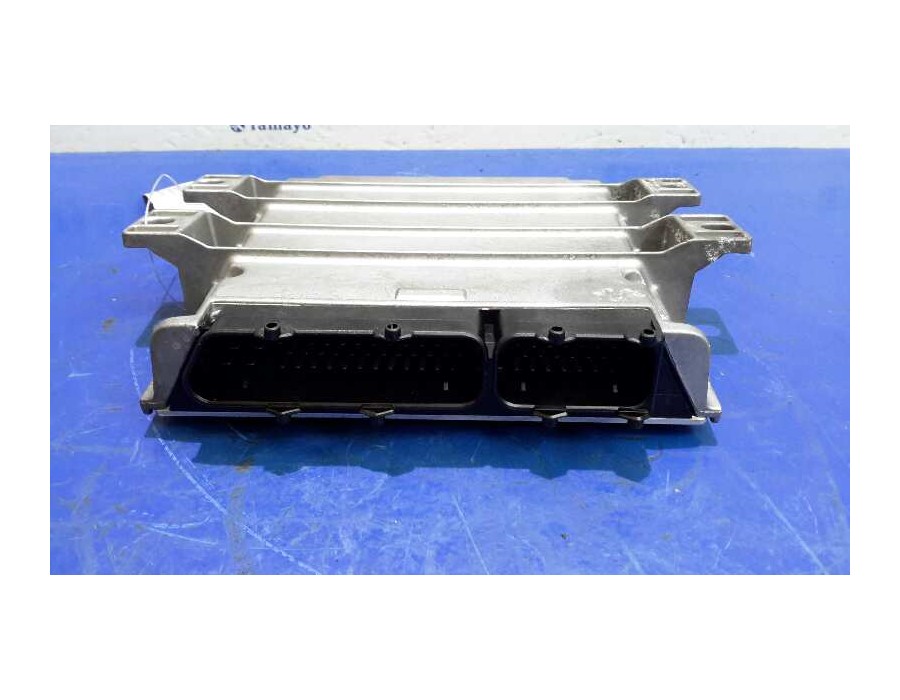 Recambio de centralita motor uce para mg mg zr 1.4 16v cat referencia OEM IAM NNN100743  NNW006330
