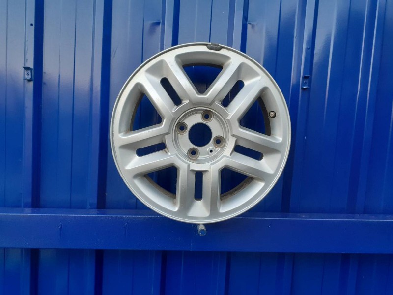 Recambio de llanta para renault scenic ii 1.9 dci diesel referencia OEM IAM 8200402623  