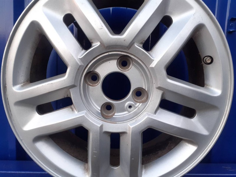 Recambio de llanta para renault scenic ii 1.9 dci diesel referencia OEM IAM 8200402623  