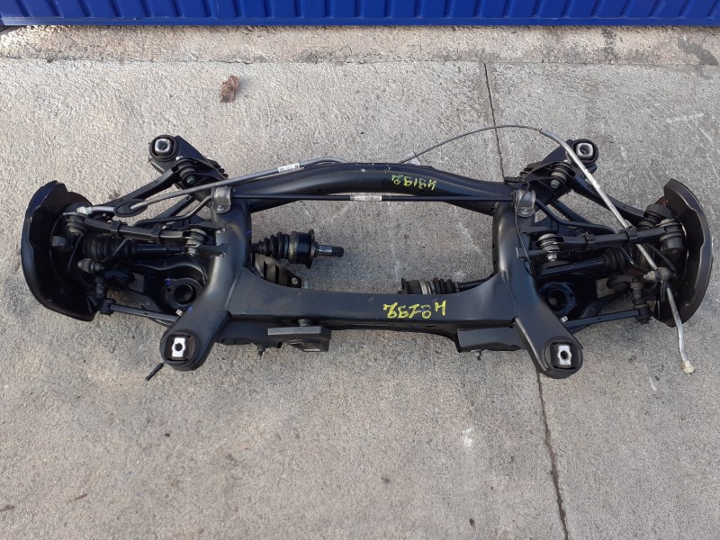 Recambio de puente trasero para bmw serie 3 touring (f31) 2.0 16v turbodiesel referencia OEM IAM 2785334A01  